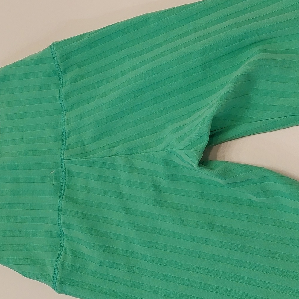 Aerie Athletic Set, M, NWT - Picture 9 of 11